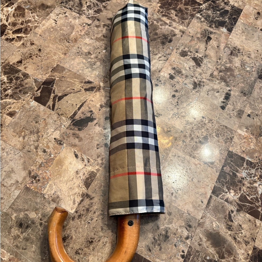 COPY - Vintage Burberry umbrella - Picture 3 of 9